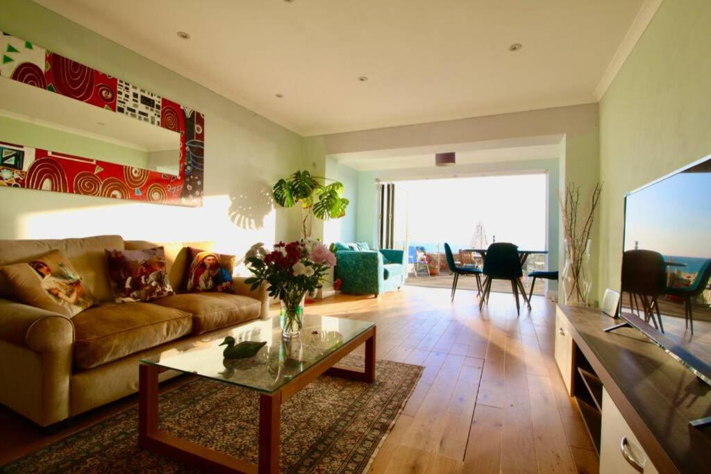 Serenity "Your Calm Seafront Retreat" By Air Premier Seaford Exterior photo